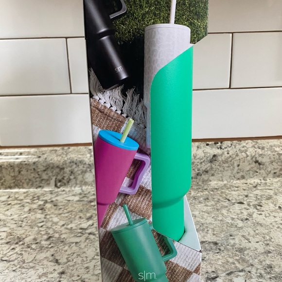 Simple Modern Trek Tumbler, 40oz - Picture 4 of 7